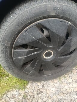 Predám Mazda 5, r.v.2005, 2.0l, 105kW - 4