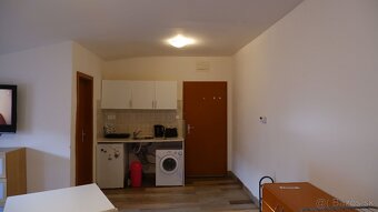Prenájom bytu bez depozitu Bratislava staré mesto - 4