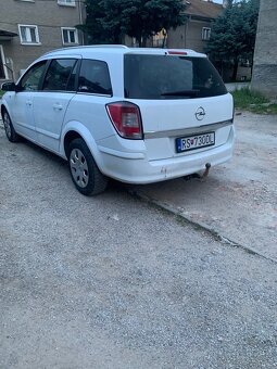 opel astra H - 4