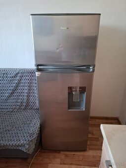 Predám chladničku značky Amica - 4