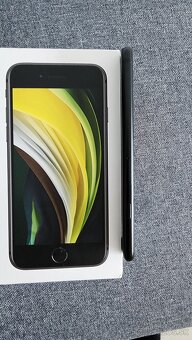 iPhone SE 2020 128GB - 4