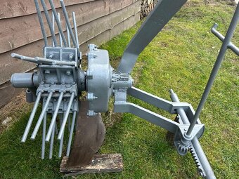 Predám vyorávač zemiakov - 4