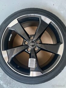 Original Audi Sport Q2 SQ2 r19 235/40/19 100% - 4