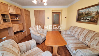 SKVELÁ CENA - NA PREDAJ 3-izbový BYT v meste Snina - 4