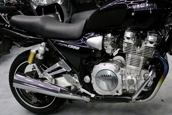 Yamaha XJR 1300 - 4