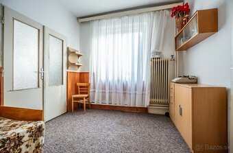 5-izbový RD v obci MADUNICE,o výmere 240 m2, pozemok 706 m2 - 4