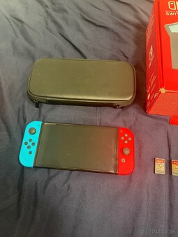 Nintendo switch Oled + 3 hry - 4