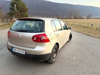 Volkswagen Golf V 2.0 TDI 4x4 - 4