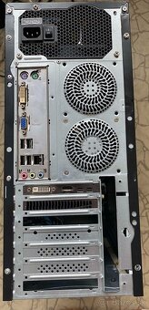 Predám starší herný pc i5 8 gb ram sdd 120 gb R9 200 3 gb gp - 4