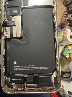 Nahradne diely iPhone 13 Pro Max - 4