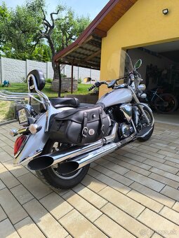 Yamaha XVS1300A - 4