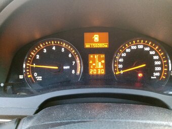 Toyota Avensis 1.8i Valvematic - 4