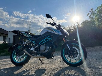 Cf moto 300 - 4