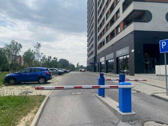 PREDAJ VONKAJŠIEHO PARKOVACIEHO MIESTA, NOVOSTAVBA FUXOVA, B - 4
