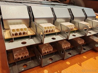 Predradník Helvar EL1x18ngn pre žiarivku T8 - 4