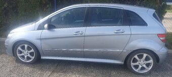 Mercedes Benz B170 - 4