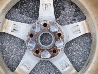 Predam elektrony + zimné pneu audi - 4