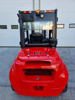 Vysokozdvižný terénny vozík UN FD35T - 4