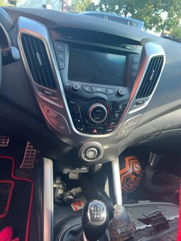 Rozpredám na diely Hyundai Veloster 1.6 GDi G4FD - 4