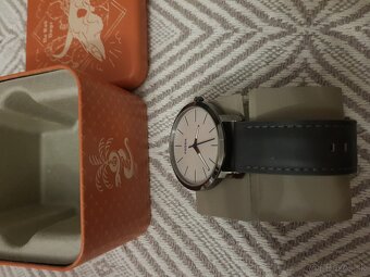 Predám Hodinky Fossil - 4