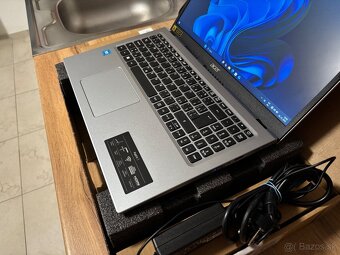 /15.6"/Acer/Notebook/4GB RAM DDR5/128GB NVMe SSD/Intel HD 2 - 4