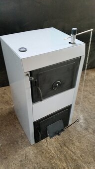 Liatinový kotol, pec, Viadrus Hercules U26 5-článkový 25kw - 4