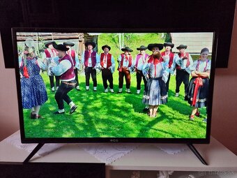 Predám LED TV ECG 32 H02T2S2 HD ready - 4