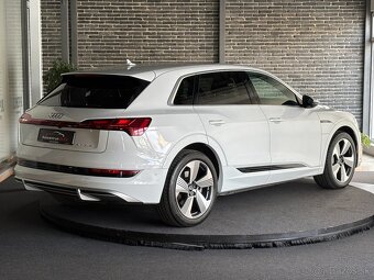 Audi E-tron 50 quattro S line - 4