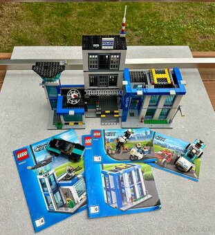 LEGO City 60047 - Policajná stanica - 4