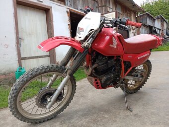 Honda xl600 r - 4