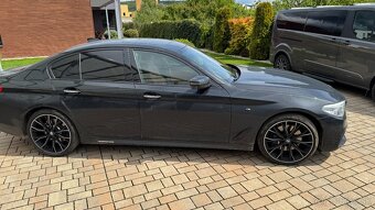BMW 530d xDrive M-Performance | 2018 | Plná výbava - 4