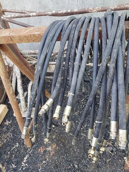 Hydraulické hadice 25ks - 4