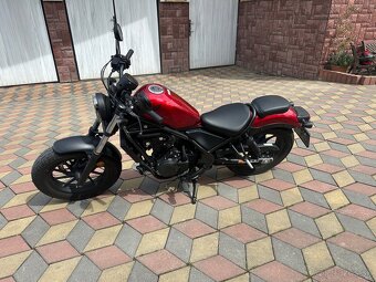 Honda Rebel 500 červená / 2023 / 3774km - 4