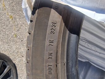 275/40 r22 celorocne pneumatiky - 4