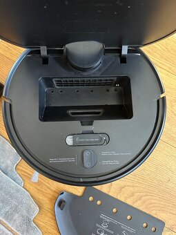 Roboticky vysavac Xiaomi s mopovanim - 4