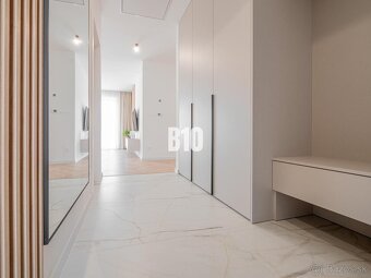 Skolaudovaný- 209.900 eur - 560 m2 pozemok - 4