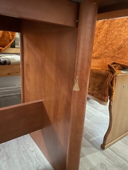 Jedálenský stôl - 4