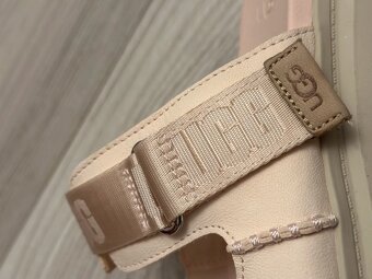 UGG sandálky - 4