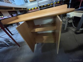 Skrinka s pultom - 4