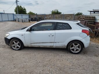 Rozpredám Kia ceed - 4
