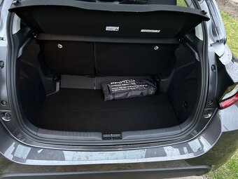 Toyota Yaris - 4