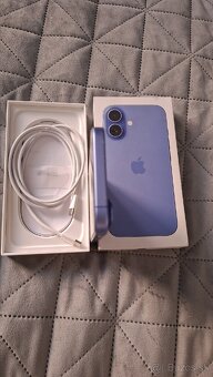 Iphone 16 - 4