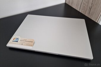 16" Asus vivobook S16 AI OLED krásny display - 4