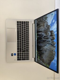 HP EliteBook 650 G9 | Intel Core i5 1235U • 16 GB RAM • 256 - 4