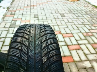 215/65 R17 Bridgestone zimné - 4