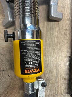 Hydraulický sťahovák ložísk – 15 ton (nový) - 4