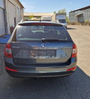 Škoda Octavia Combi 2.0 TDI L&K - 4