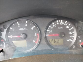 Predám Nissan navara - 4