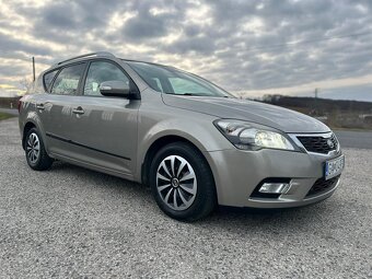 Predám KIA CEED SW 1.6 cvvt 92kw STK, EK do 2027 - 4
