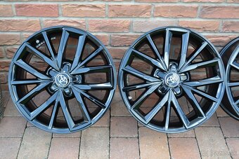 5x114,3 R17 Hlinikove disky Toyota Corolla - 4